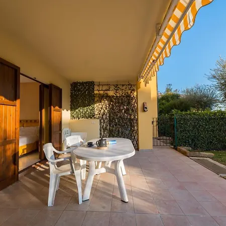 Gardappartamenti Tito Speri Pool And Garden