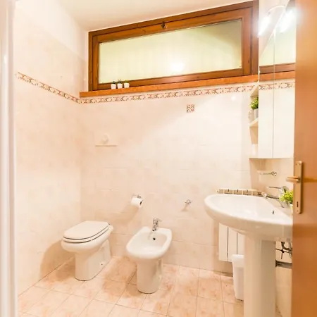 Gardappartamenti Tito Speri Pool And Garden Apartment Sirmione