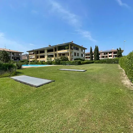 Gardappartamenti Tito Speri Pool And Garden * シルミオーネ